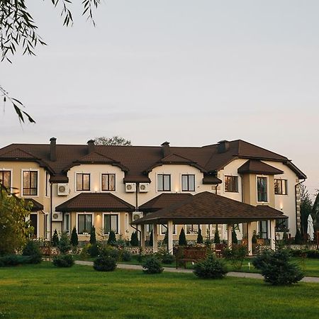 Hotel Otte Myrhorod Exterior foto