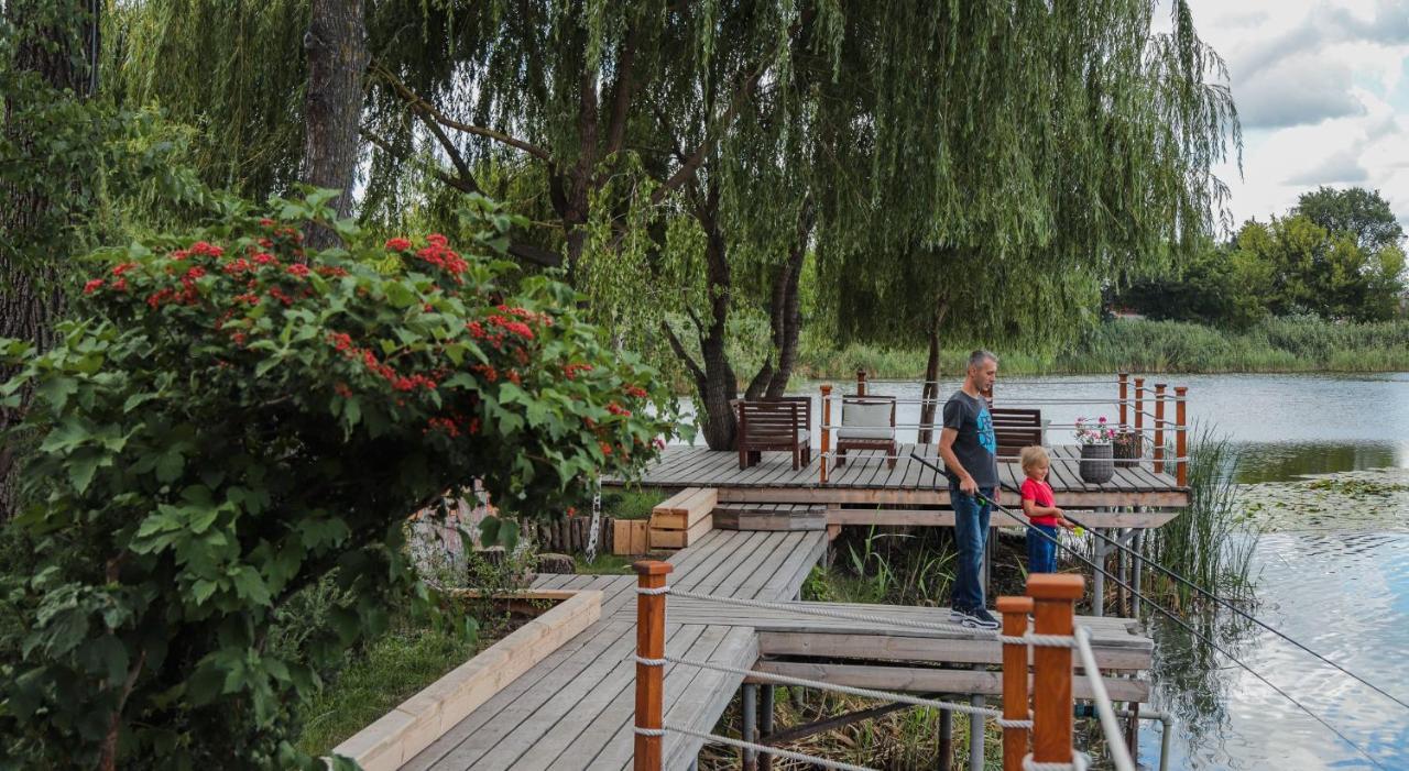 Hotel Otte Myrhorod Exterior foto